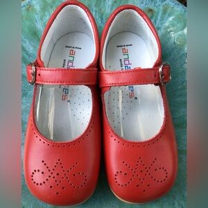 andanines* (26 Eu) (9.5 US) ToddlerG Red Maryjane Shoes, Imported Spain. NWT